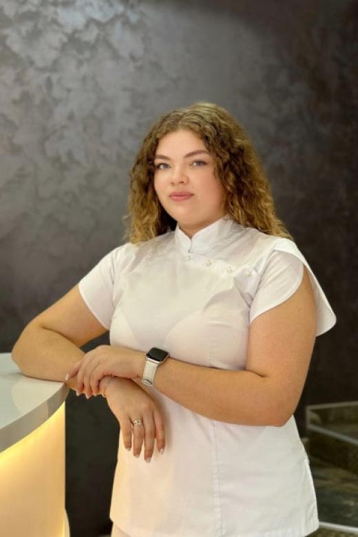 Хаустова Екатерина Александровна